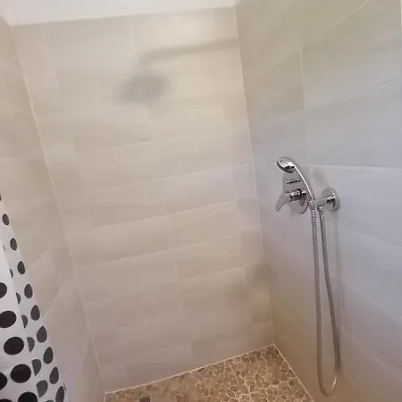 شقة Kucko Badacsonytördemic